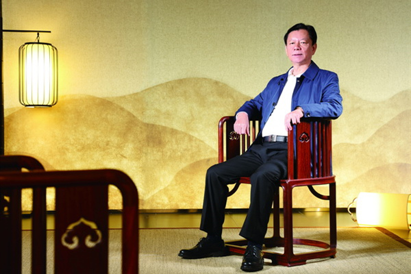 锻造中国新明式红木品牌 陈国寿携国寿椅走向世界